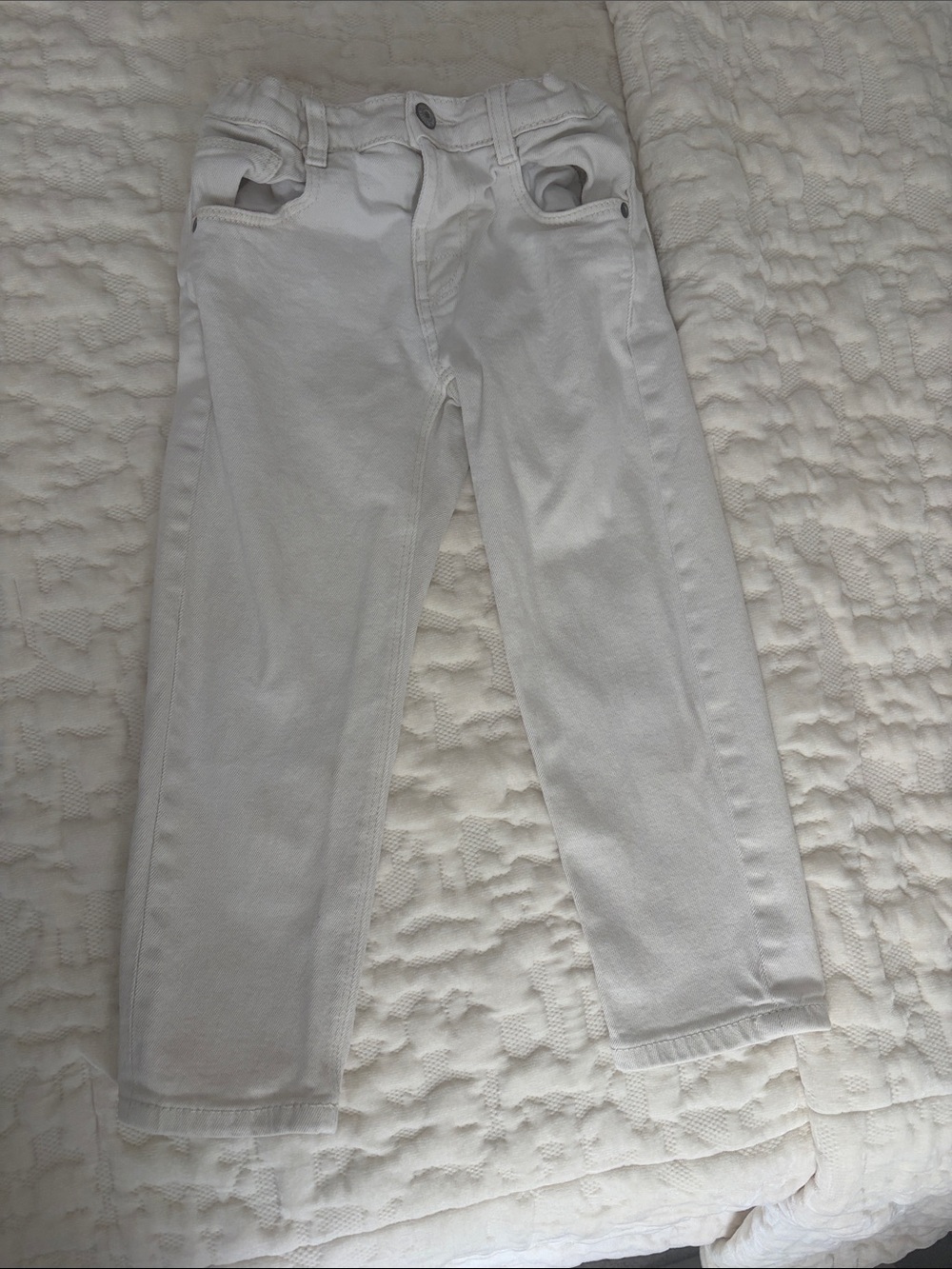 Classic White zara Jeans - Clean Straight Fit